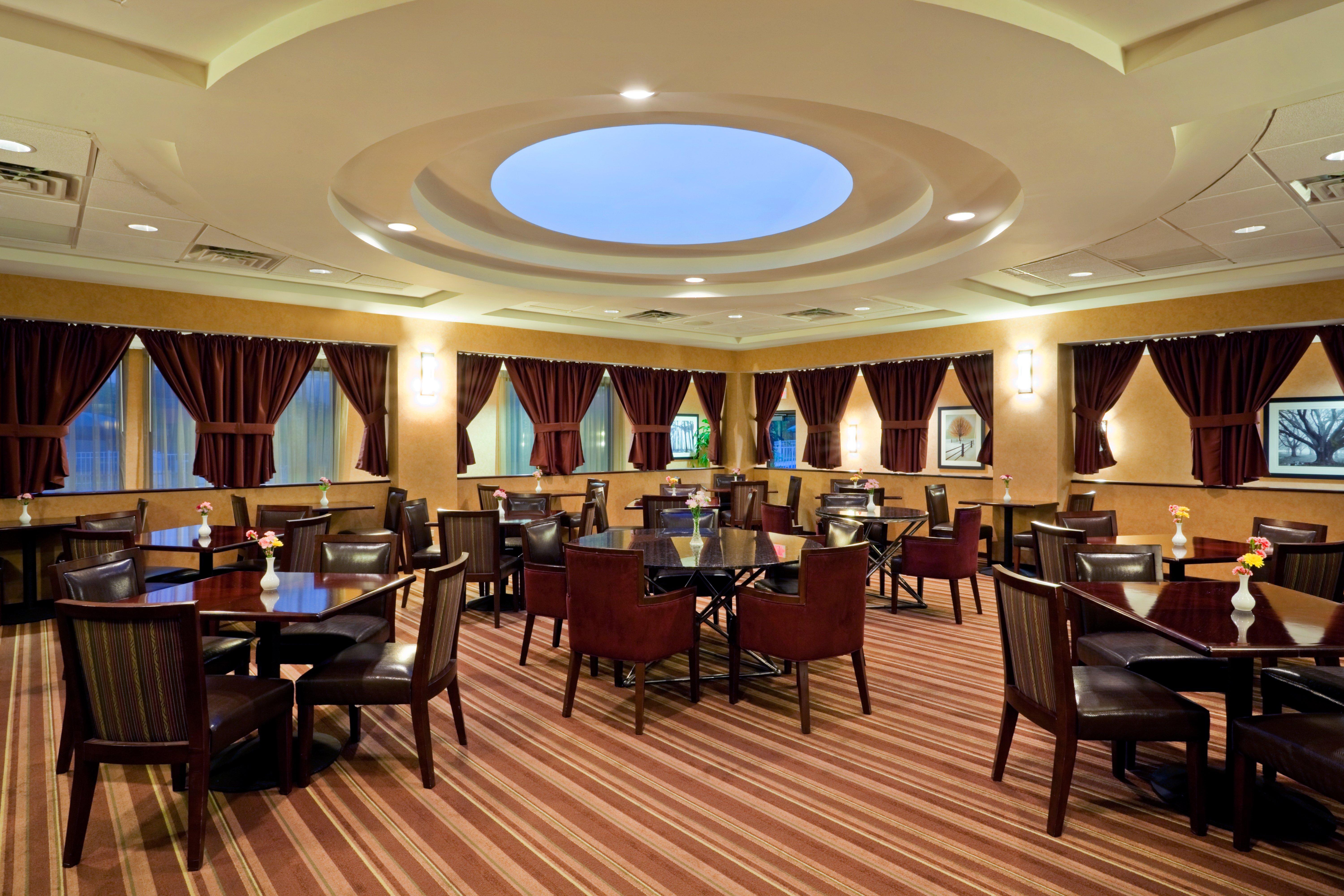 Armoni Inn & Suites Orangeburg Ресторант снимка