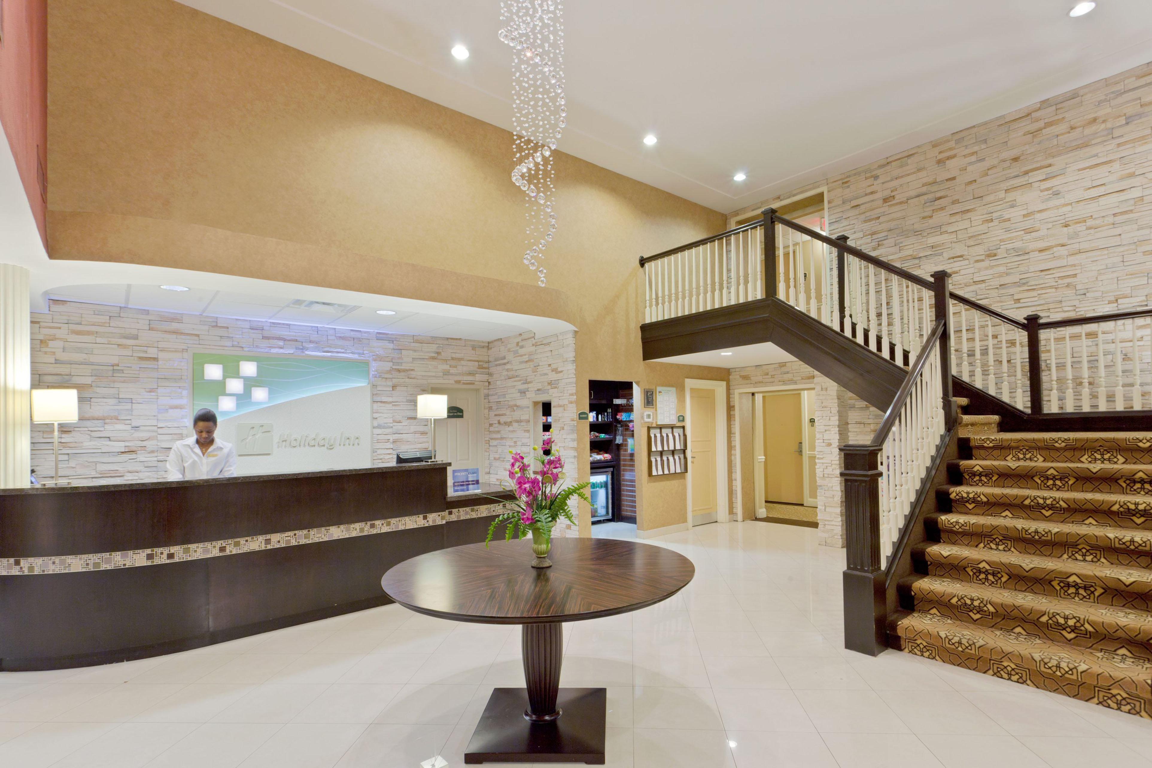 Armoni Inn & Suites Orangeburg Интериор снимка